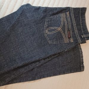 Calvin Kline womans jeans size 7 gently used